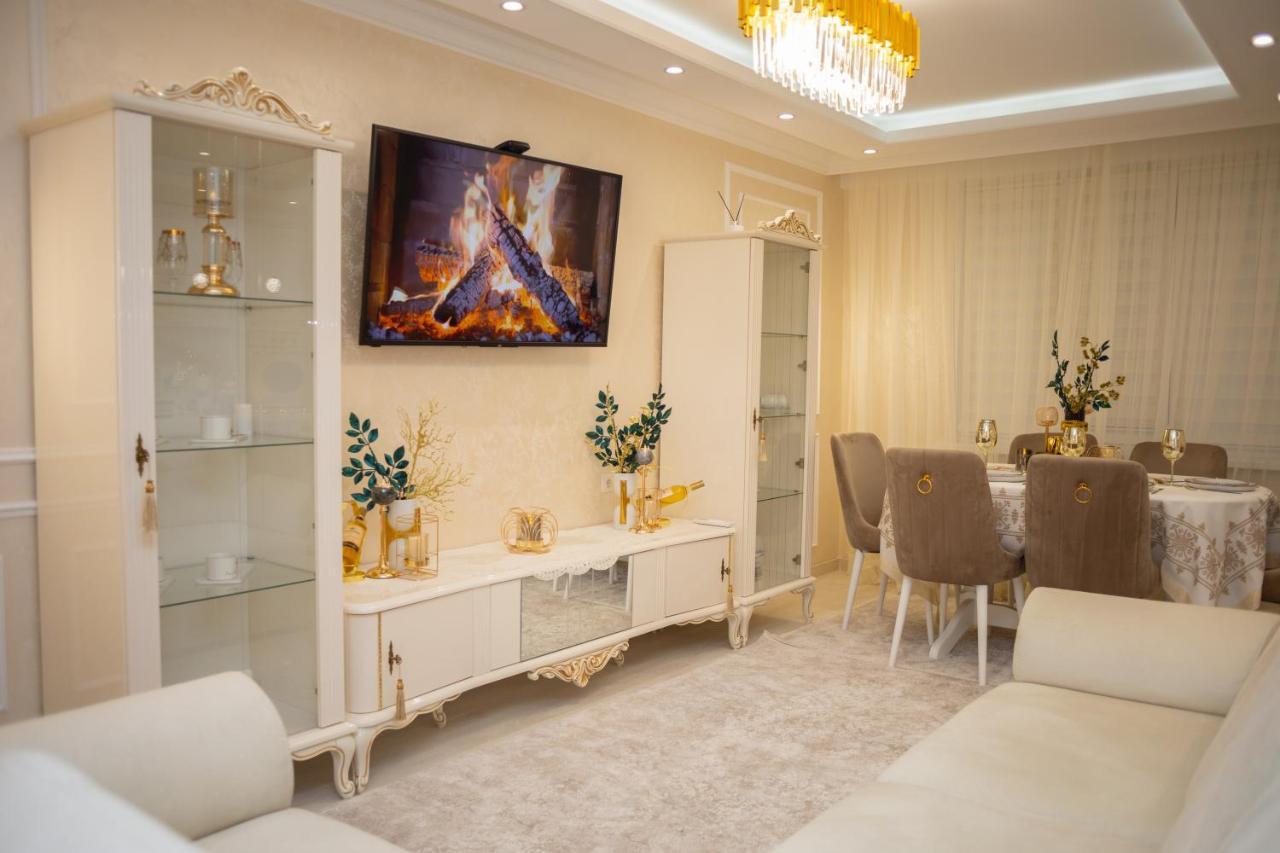 Center Candle Apartment Chisinau Bagian luar foto