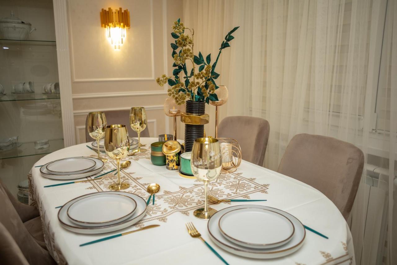 Center Candle Apartment Chisinau Bagian luar foto