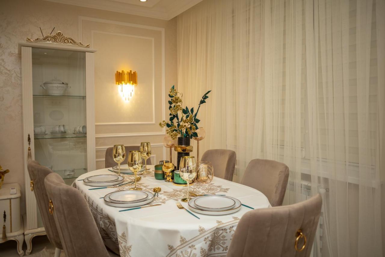 Center Candle Apartment Chisinau Bagian luar foto